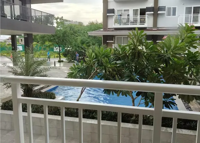 One Bedroom Units Near Mactan Airport Free Wifi With Pool And Gym Resort *